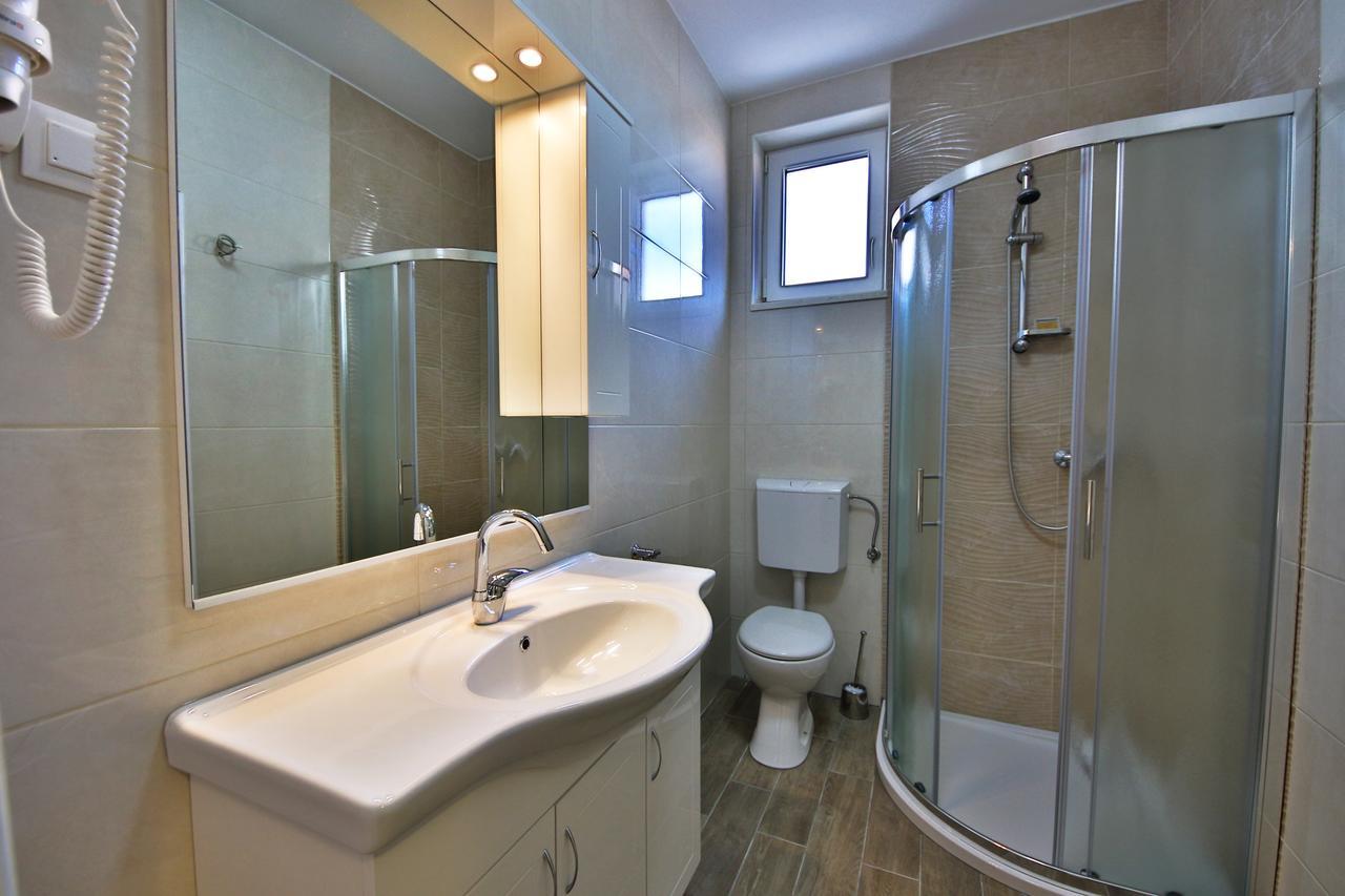 B&B Ave Maria Vrpolje Εξωτερικό φωτογραφία