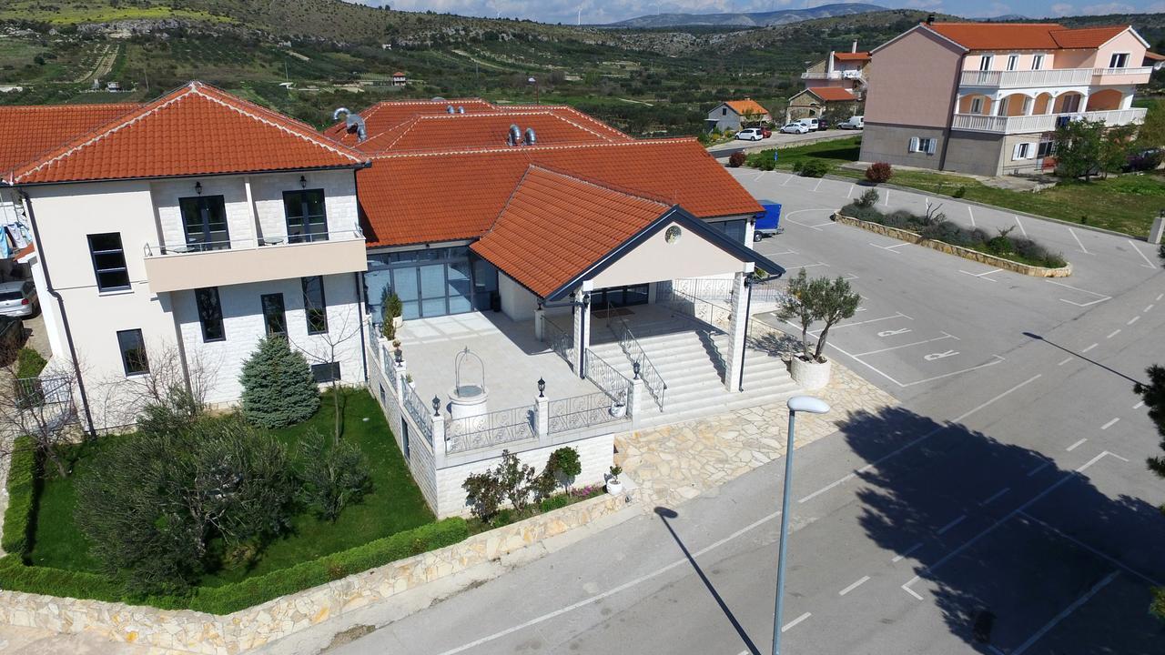 B&B Ave Maria Vrpolje Εξωτερικό φωτογραφία