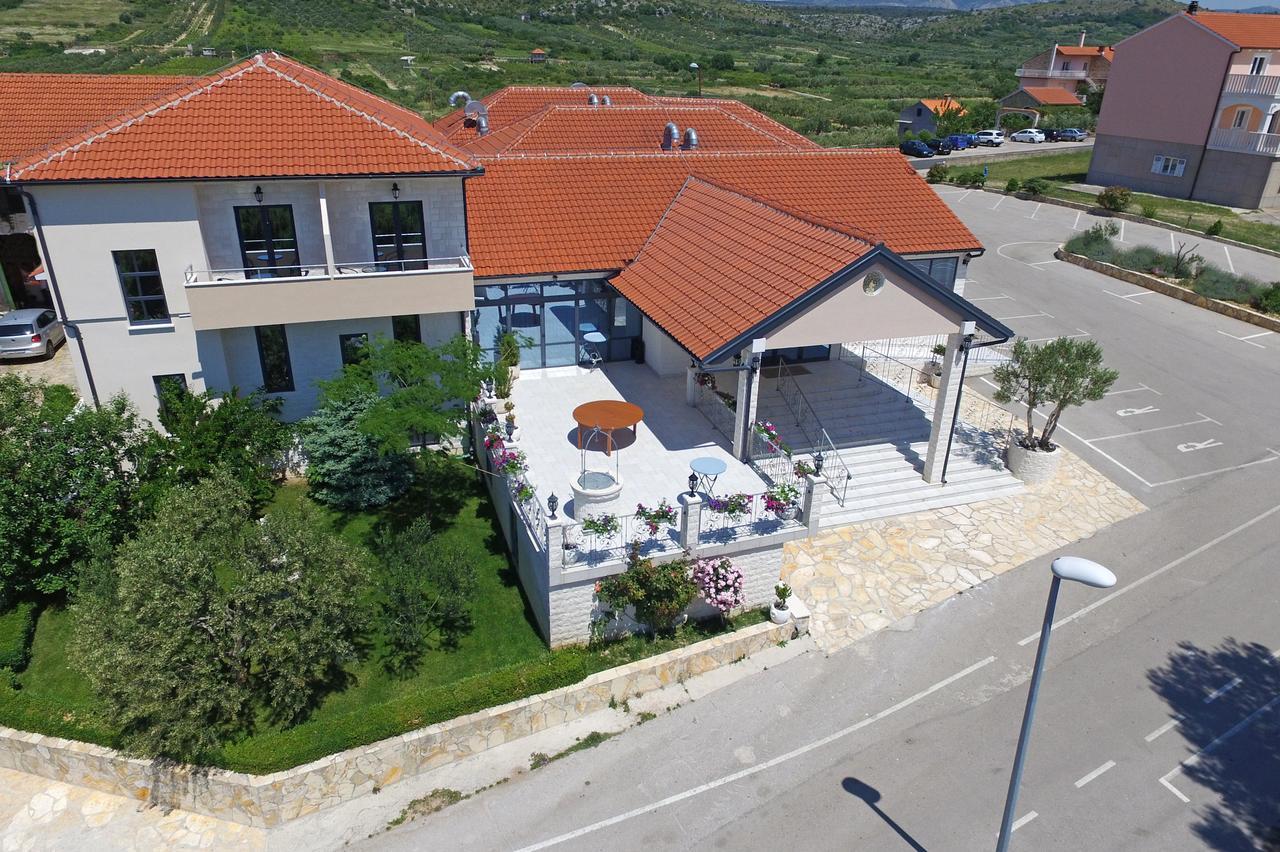 B&B Ave Maria Vrpolje Εξωτερικό φωτογραφία