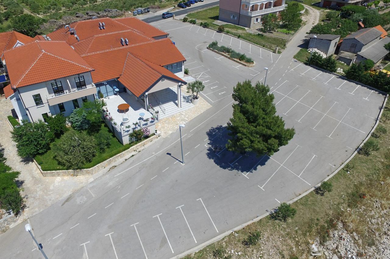 B&B Ave Maria Vrpolje Εξωτερικό φωτογραφία